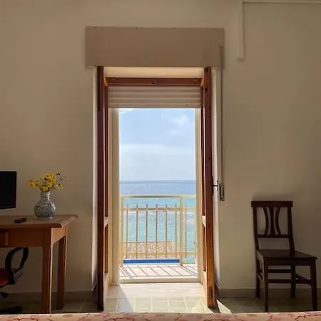 Panoramico Lido Conchiglie Apartment
